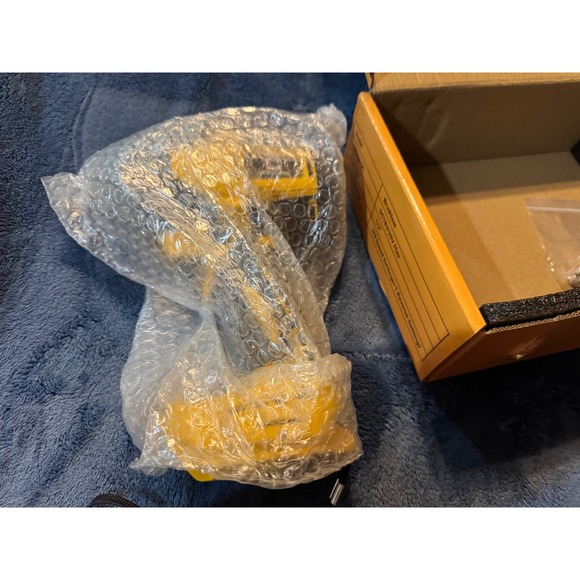 Cordless Brushless Impact‎ Wrench 12 Inch Drive 600 Ft Lbs Torque For Automotive - Picture 9 of 12